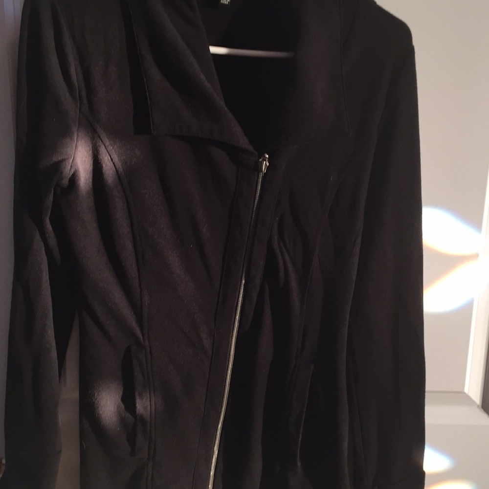 Light weight jacket
